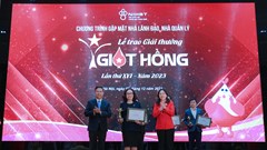27 tập thể, cá nhân nhận giải thưởng Giọt hồng năm 2023