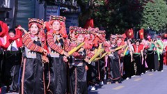 Lung linh sắc màu văn hóa nơi thượng nguồn Sông Đà