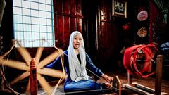 Giữ gìn nghề dệt thổ cẩm ở làng Chăm Châu Phong