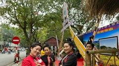 Rực rỡ sắc màu văn hóa Điện Biên giữa lòng Thủ đô