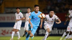Ngôi đầu V.League đổi chủ