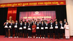 Tuyên dương học sinh đoạt giải Olympic và Khoa học kỹ thuật quốc tế