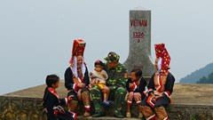 Triển lãm “Quân với dân một ý chí”