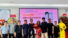 Nhà thơ Hải Như với một thế kỷ suy tư