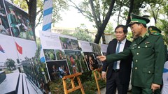 Triển lãm ảnh “Tự hào một dải biên cương”