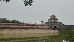 Gần 45 tỉ đồng tu bổ, tôn tạo 1.400m kè Hộ Thành hào ở mặt Đông Kinh thành Huế