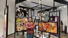 Khai mạc triển lãm với chủ đề về đất, nước, gió và lửa