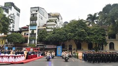 Thượng tôn pháp luật để xây dựng văn hóa giao thông an toàn