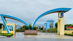 Hơn 130 cán bộ, giảng viên Trường Đại học Quảng Bình bị nợ lương nhiều tháng