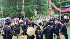 Lễ hội múa trống dân tộc Giáy