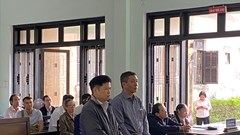 Tòa trả hồ sơ, yêu cầu làm rõ việc thẩm định giá trong vụ án tại CDC Thừa Thiên Huế