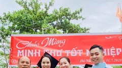 Những “bông hồng” tình nguyện vào quân ngũ