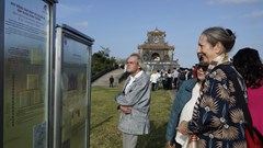 Giới thiệu nhiều tư liệu quý về quá trình xây dựng Kinh thành Huế