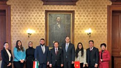 Việt Nam - Hungary tăng cường hợp tác văn hóa, nghệ thuật