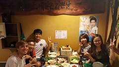 Chuyện những người ăn Tết xa quê