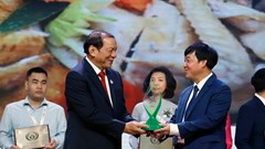 Trải nghiệm du lịch ẩm thực truyền thống Bắc Bộ ở làng cổ Đường Lâm