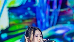 Âm nhạc bứt phá khỏi biên giới: "Xuất khẩu" nghệ sĩ, "nhập khẩu" fan