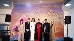 Fashion show “Nguyện ước chốn thiêng” tại Hội Xuân Tam Chúc