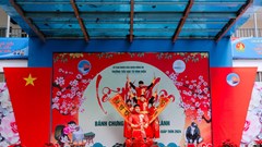Đưa không khí Tết vào học đường: Rộn ràng trống hội mùa Xuân