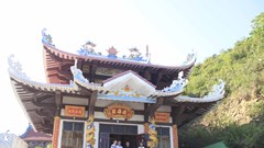 Về Phương Mai nghe chuyện lễ hội cầu ngư Vạn đầm Xương Lý