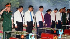 Trưởng Ban Tuyên giáo Trung ương dự Lễ truy điệu, an táng hài cốt liệt sĩ