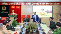 CSGT cần tăng cường hướng dẫn, giúp đỡ, tạo điều kiện cho người dân tham gia giao thông an toàn, thuận lợi