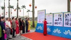 Trưng bày chuyên đề “Bác Hồ với mùa Xuân”