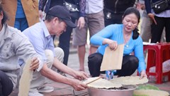Đà Nẵng: Nghề làm bánh tráng Túy Loan là Di sản văn hóa phi vật thể quốc gia