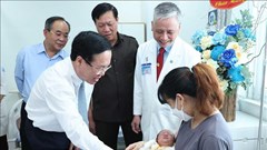 Chủ tịch nước Võ Văn Thưởng​​​​​​​: Các y, bác sĩ luôn giữ trong lòng khao khát, tình yêu mãnh liệt với nghề nghiệp...