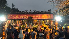 Đền Trần Nam Định trước giờ khai ấn