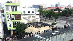 Đào, phở và piano gây “sốt” khi công chiếu ở TP.HCM