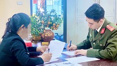 Báo chốt thổi nồng độ cồn, người phụ nữ bị phạt 7,5 triệu đồng