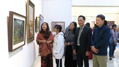 84 tác phẩm mỹ thuật tham dự triển lãm "Nắng Xuân”