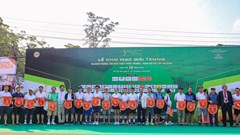 Gần 300 VĐV tham dự giải quần vợt truyền thống miền Trung, Nam Bộ và Tây Nguyên