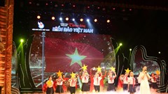 'Thiêng liêng biển đảo Việt Nam': Đêm nhạc đầy cảm xúc