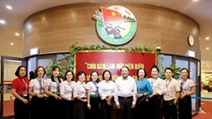 Bộ trưởng Nguyễn Văn Hùng tham quan Bảo tàng Chiến thắng lịch sử Điện Biên Phủ