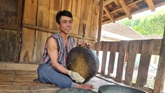 Góp sức bảo tồn chiêng ba