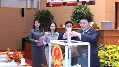 Cả nước có 10 trường hợp trên 50% phiếu tín nhiệm thấp