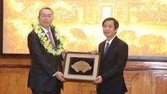 Trao tặng danh hiệu “Công dân danh dự tỉnh Thừa Thiên Huế” cho giáo sư người Nhật