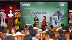 Sách “Vượt lên nghịch cảnh” truyền cảm hứng cho thế hệ trẻ