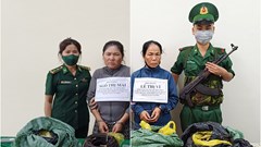 Bắt quả tang 2 người phụ nữ vận chuyển 50kg thuốc nổ bán kiếm lời