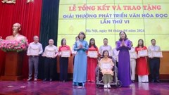 Nữ thủ thư khuyết tật giành giải thưởng Phát triển văn hóa đọc lần thứ VI