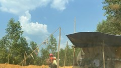 Bất ngờ với “trạm thu phí” trên đường Trường Sơn Đông