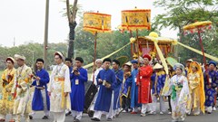 Khai hội điện Huệ Nam với lễ rước cung nghinh Thánh Mẫu trên đường bộ