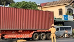 Va chạm giao thông, một thanh niên đi xe máy thiệt mạng