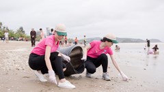 Thí sinh Hoa hậu Việt Nam 2018  chung tay giữ cho biển xanh