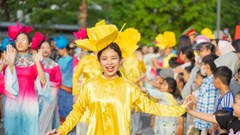 Sắc màu văn hóa giữa thành phố Huế