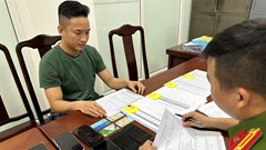 Phá đường dây cá độ bóng đá qua mạng internet hơn 98 tỉ đồng