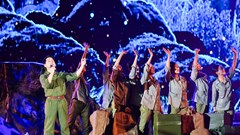 Chương trình nghệ thuật chính luận "Vĩ tuyến 17 - Khát vọng hòa bình"