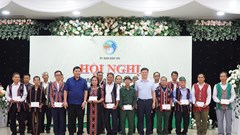 Phát huy vai trò của người có uy tín ở vùng biên giới Thừa Thiên Huế